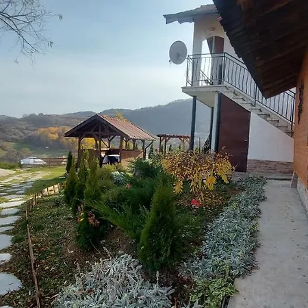 Holiday Houses Vila