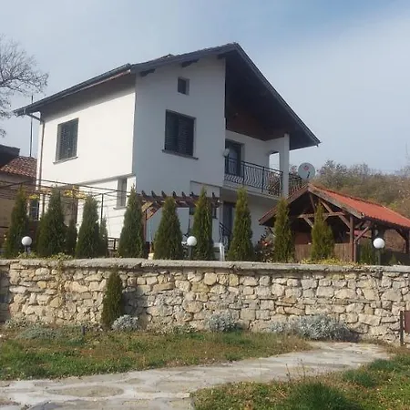Holiday Houses